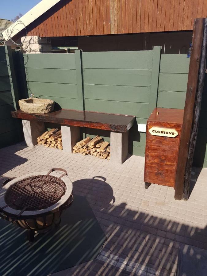 Imperani Guesthouse Ficksburg Zewnętrze zdjęcie